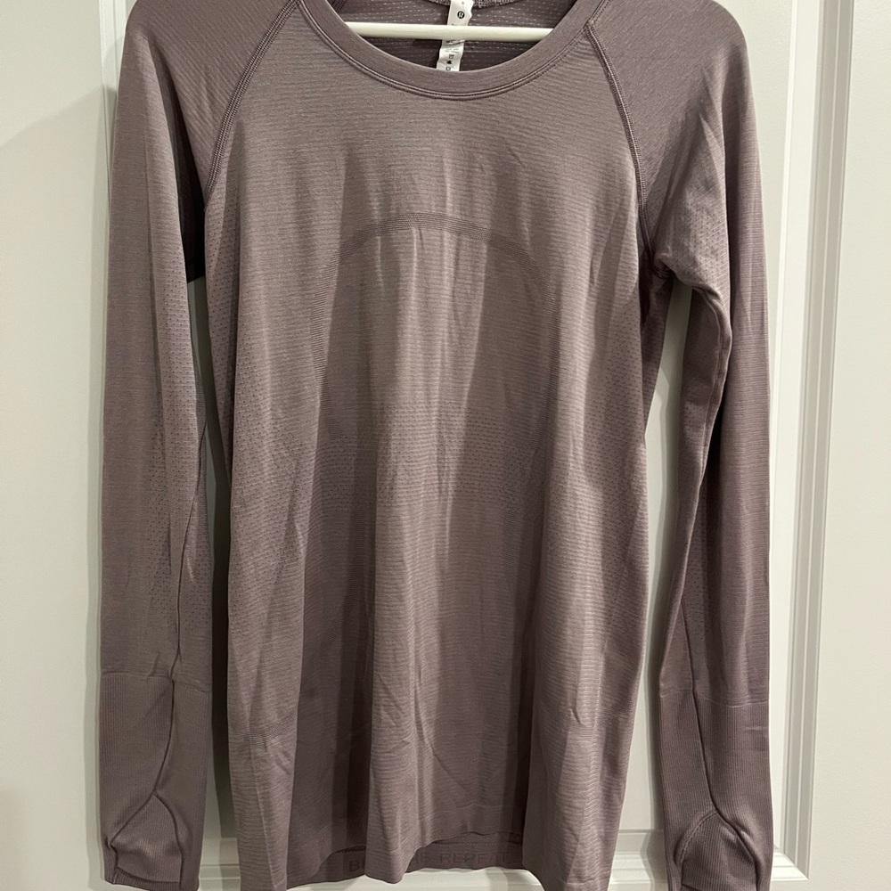 Lululemon long sleeve top